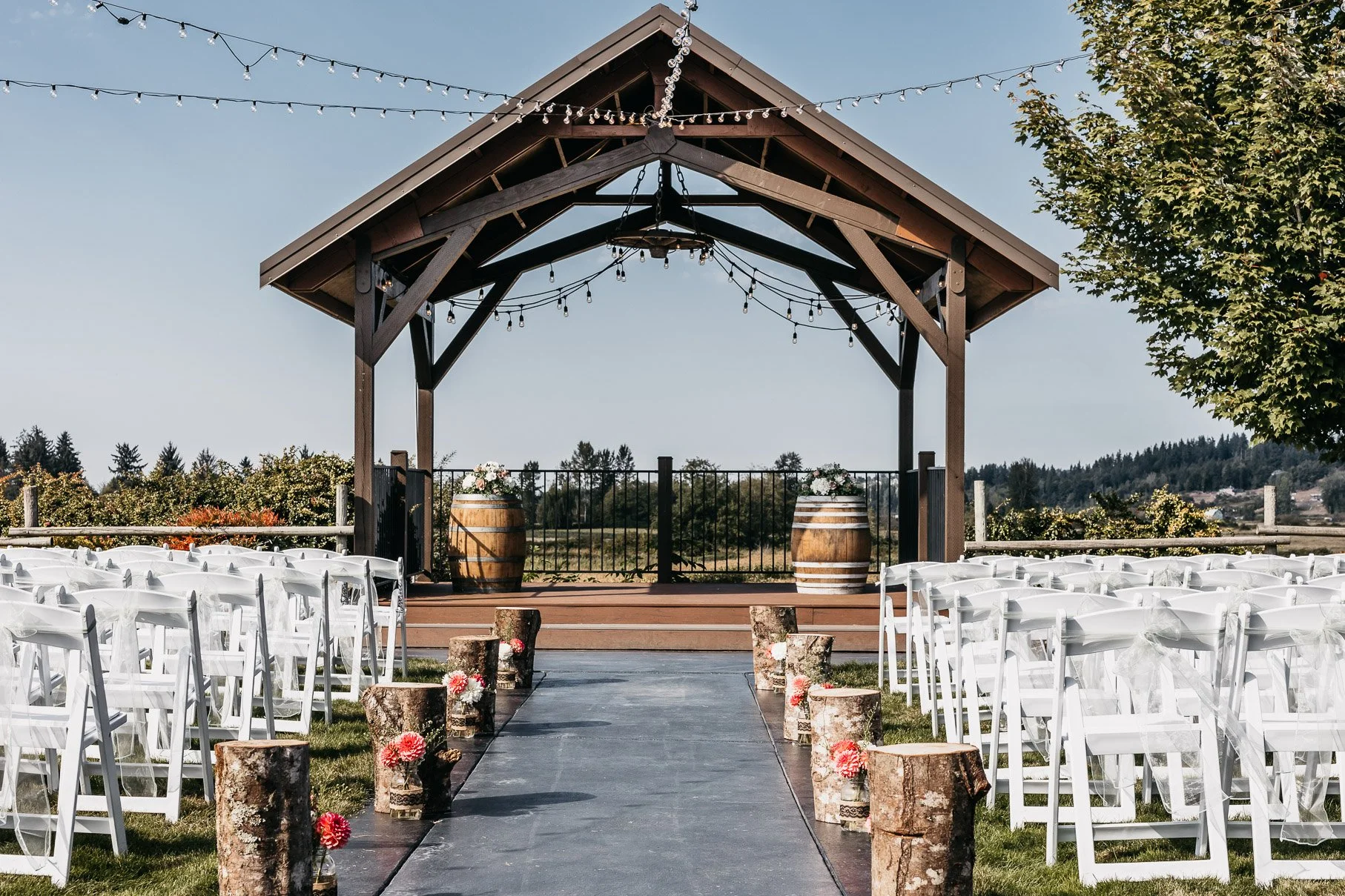Carleton Farm Ceremony Courtyard in Lake Stevens, WA